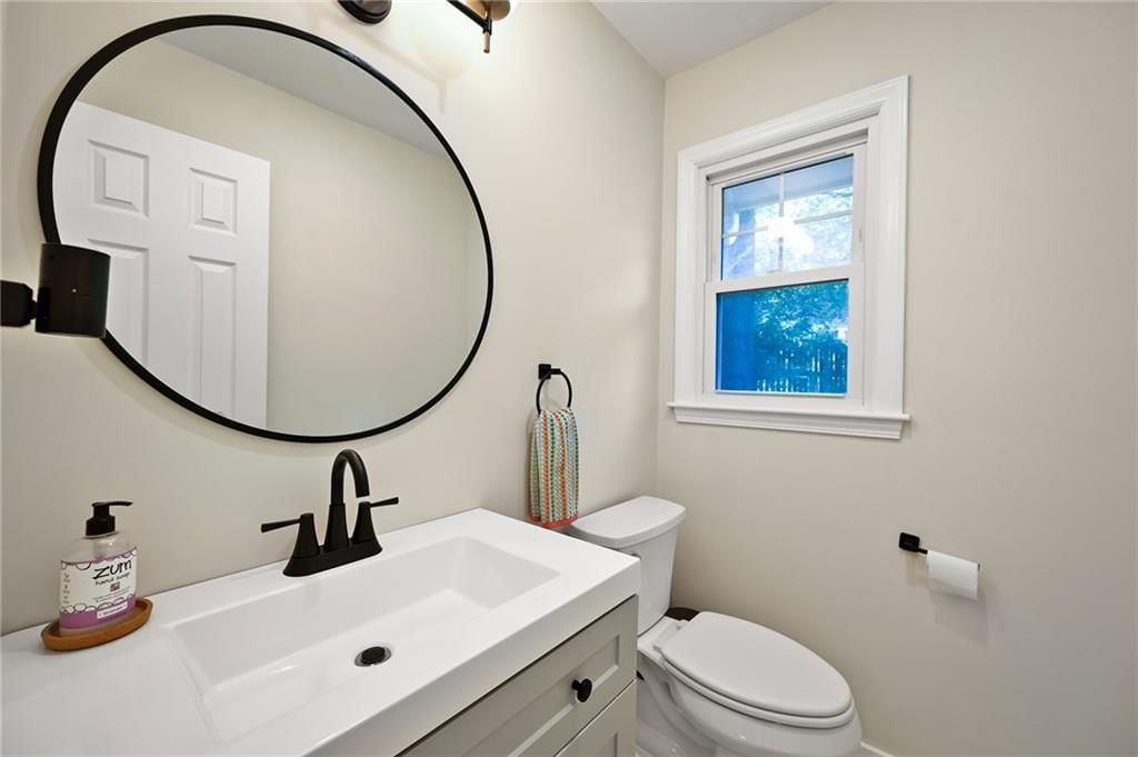 9700 Wenonga Lane — photo 12
