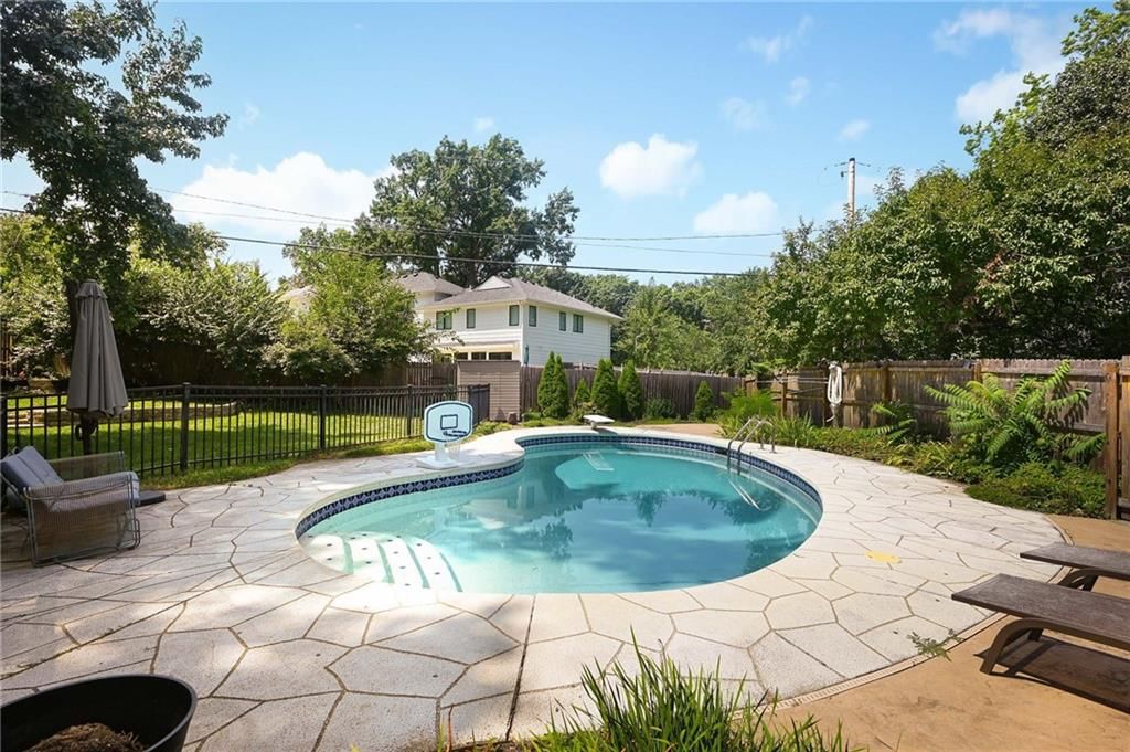 9700 Wenonga Lane — photo 33