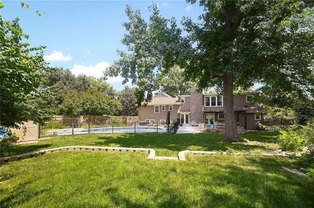 9700 Wenonga Lane — photo 34