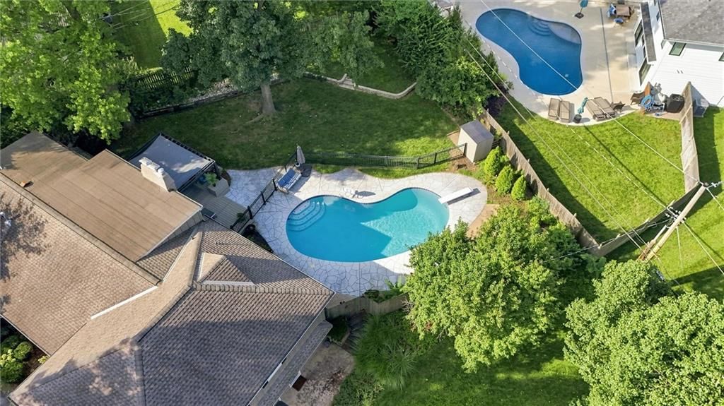 9700 Wenonga Lane — photo 35