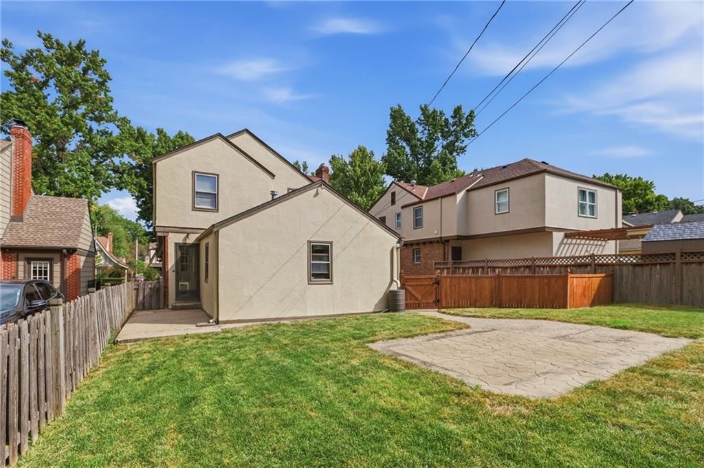 1279 W 72nd Terrace — photo 35