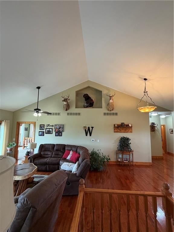 954 Tioga Rd — photo 16