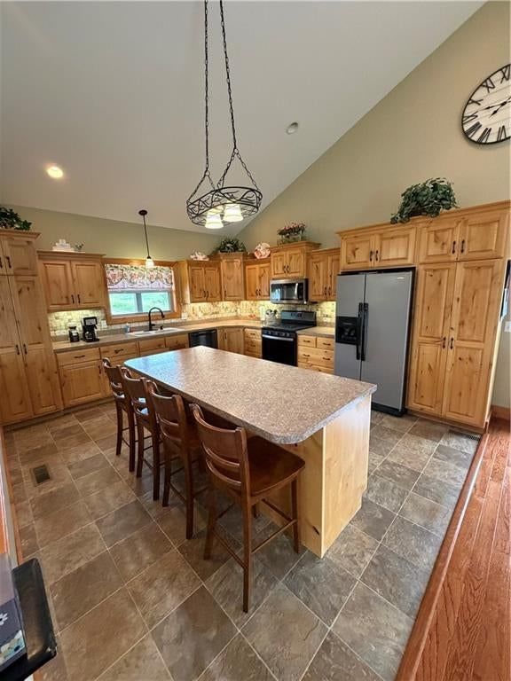 954 Tioga Rd — photo 19