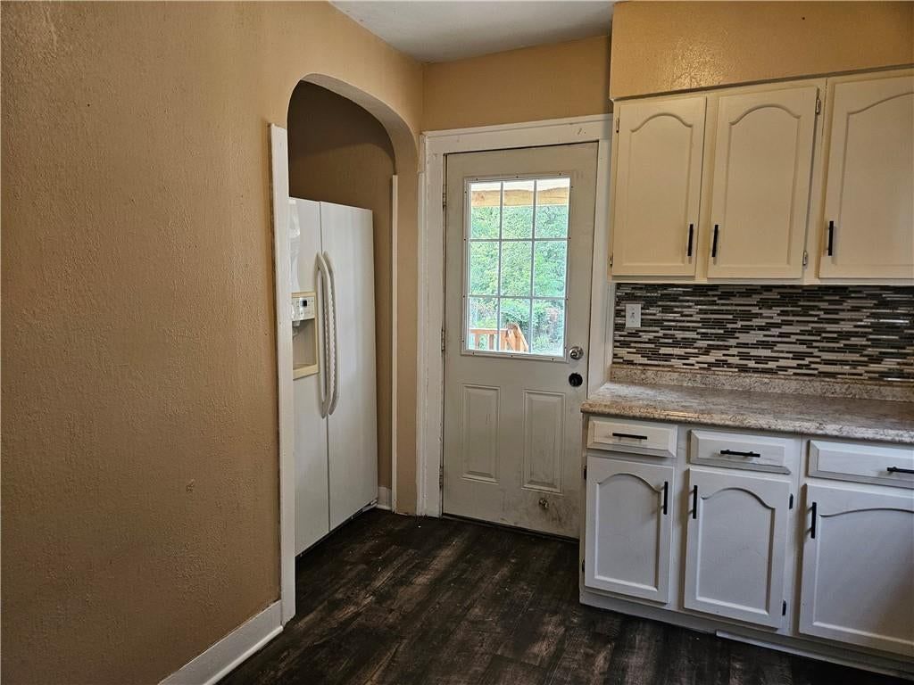 6214 Swope Parkway — photo 10