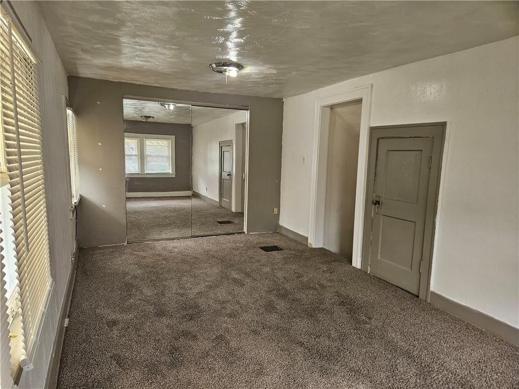 6214 Swope Parkway — photo 18