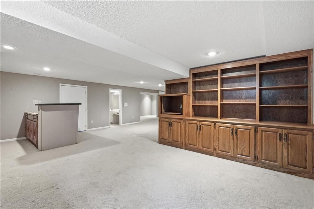 2206 W 120th Street — photo 28