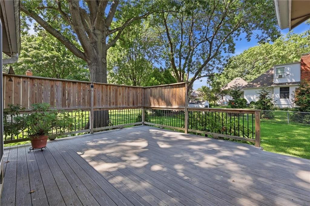 2206 W 120th Street — photo 34