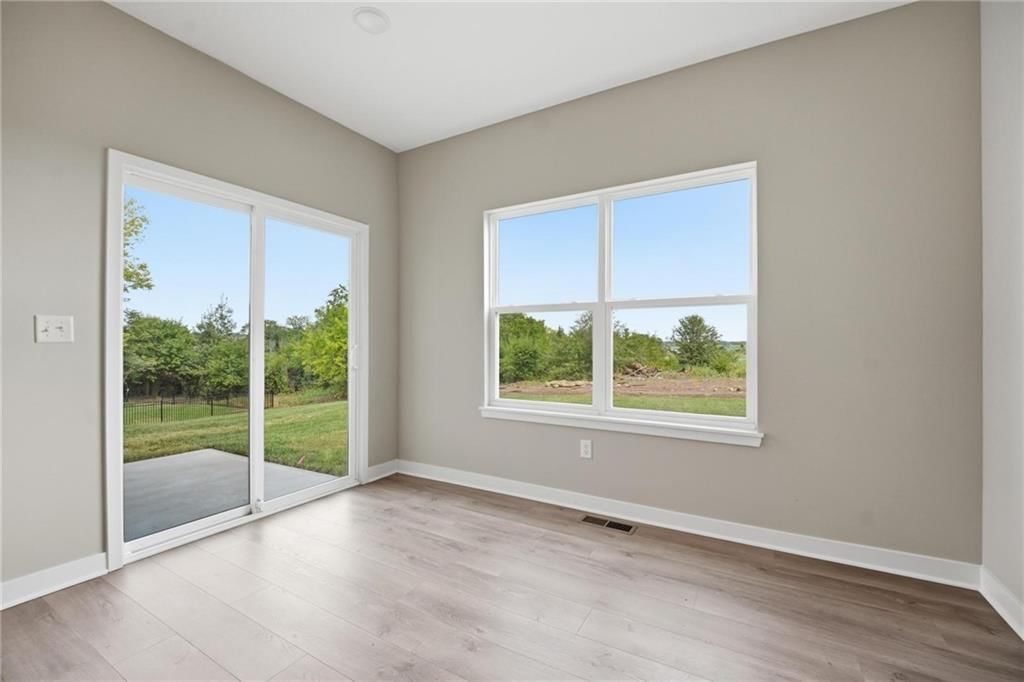 806 Glenn Circle — photo 13