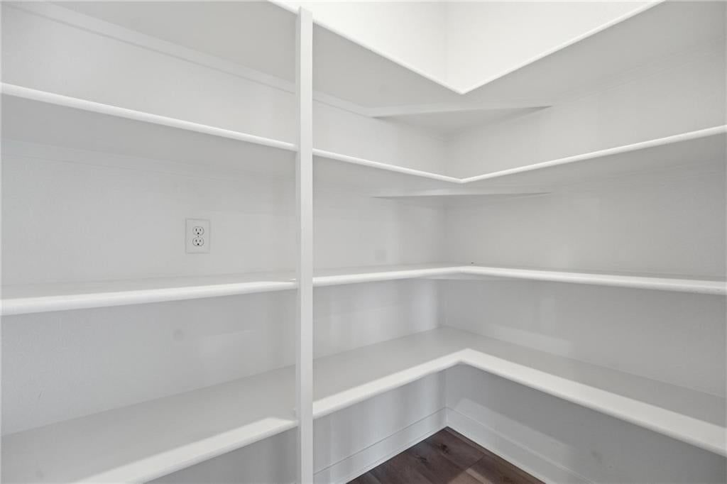 806 Glenn Circle — photo 19