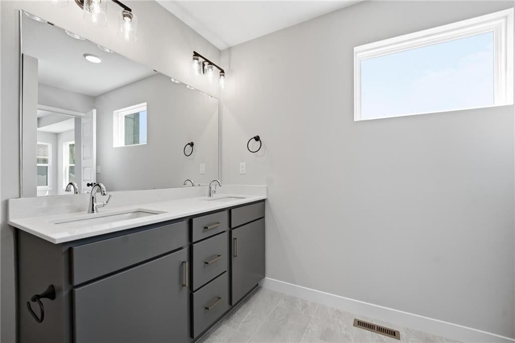 806 Glenn Circle — photo 22