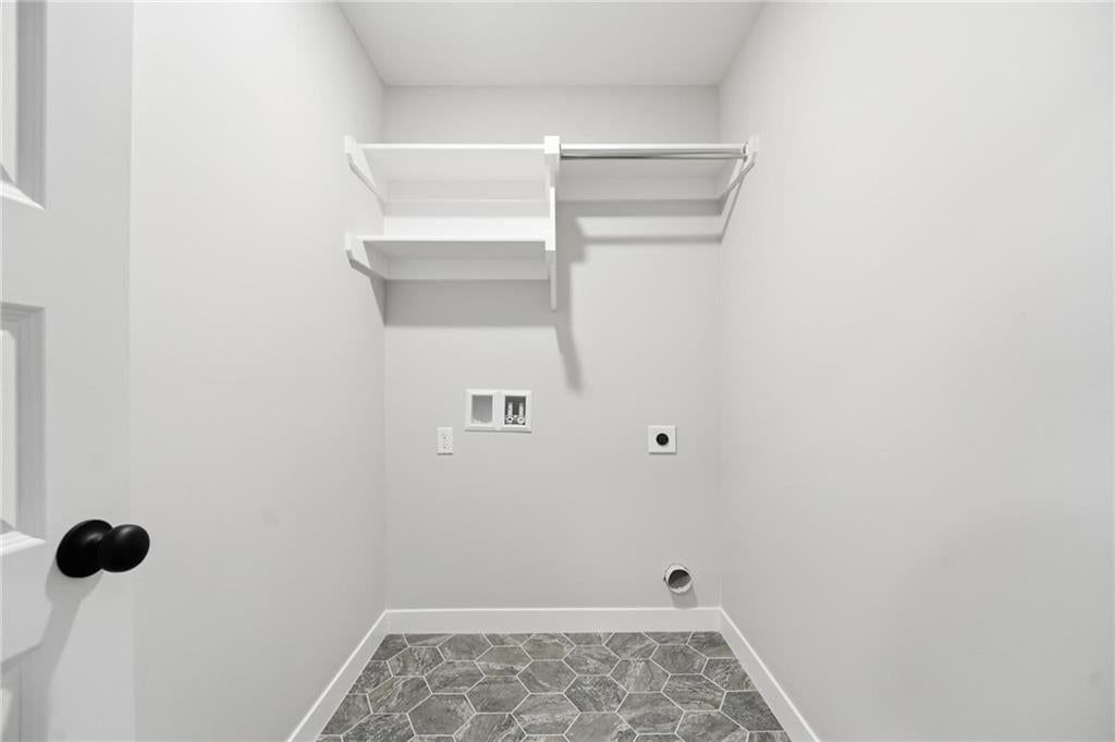 806 Glenn Circle — photo 24