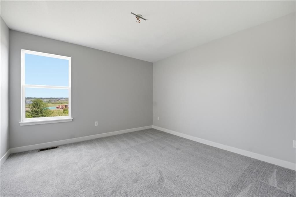 806 Glenn Circle — photo 27