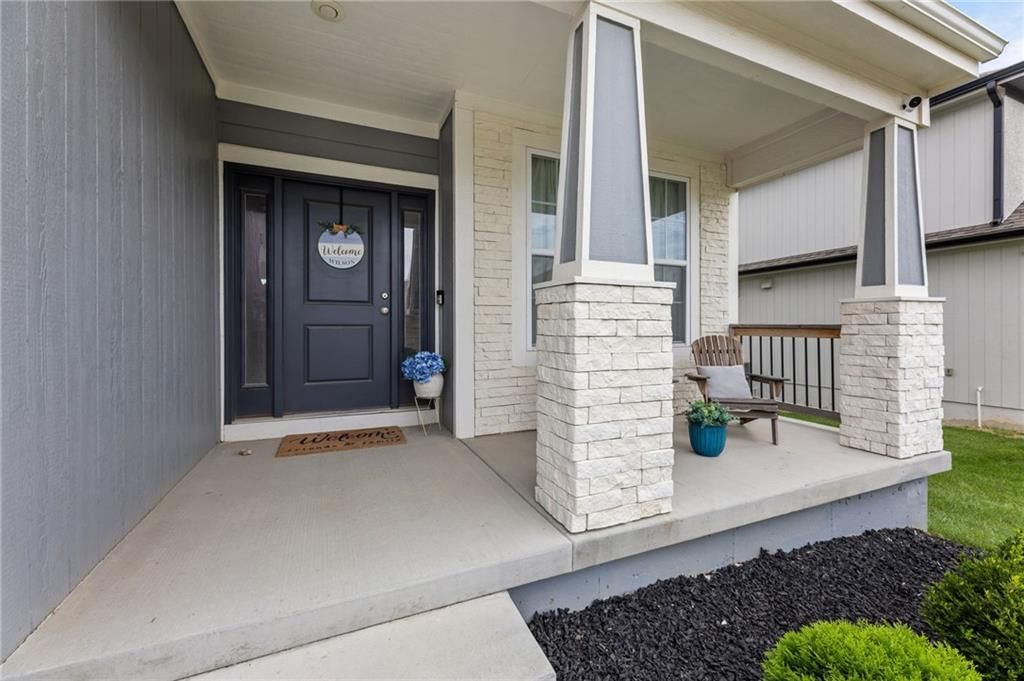 5837 Belmont Drive — photo 4