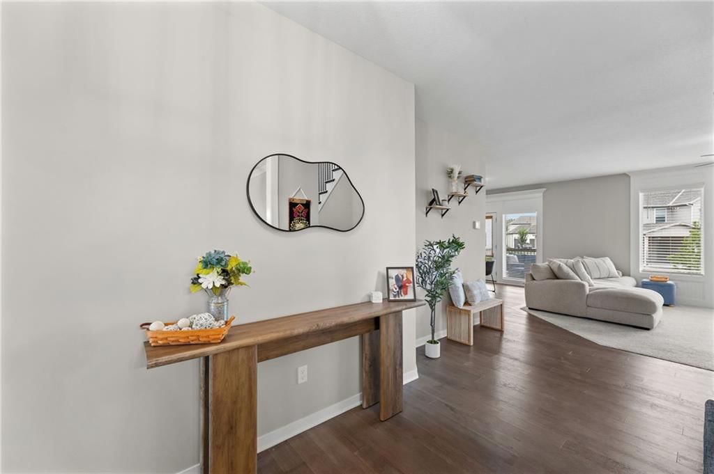 5837 Belmont Drive — photo 8