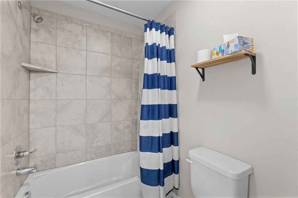 5837 Belmont Drive — photo 32
