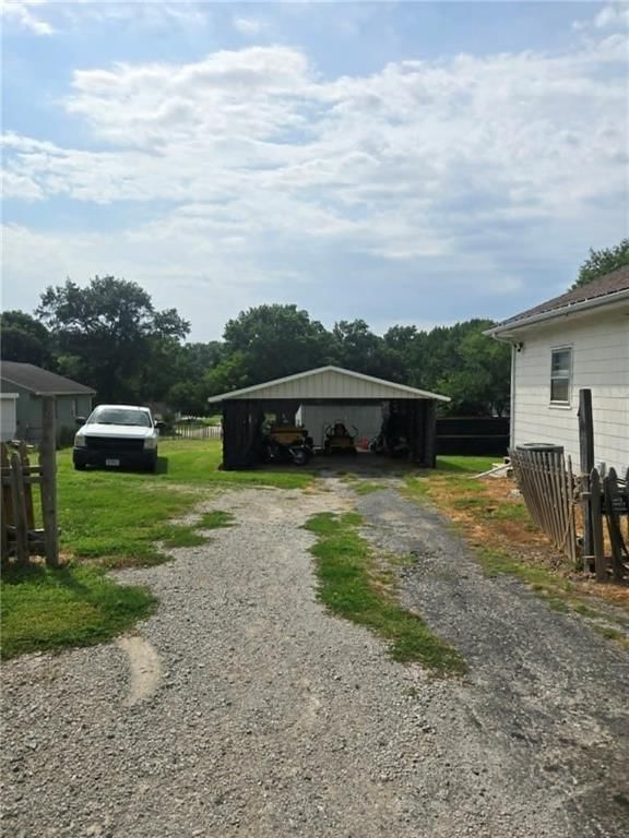 3506 S Crysler Avenue — photo 17