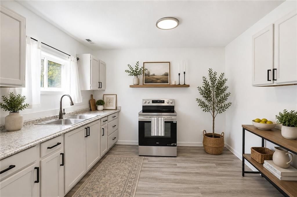 8310 Wayne Avenue — photo 14