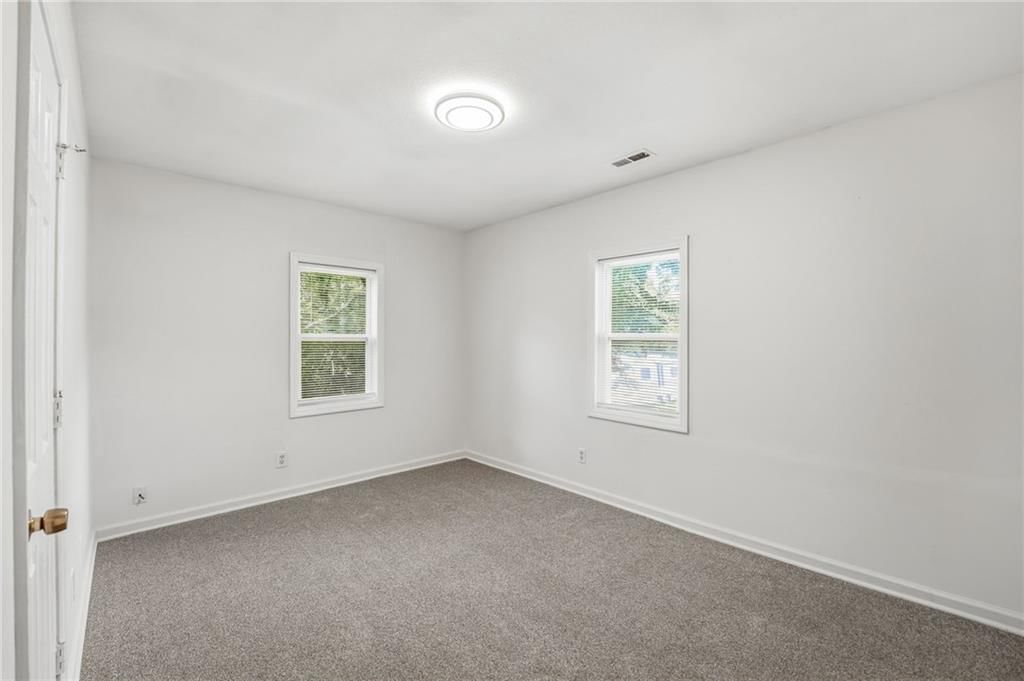 8310 Wayne Avenue — photo 21