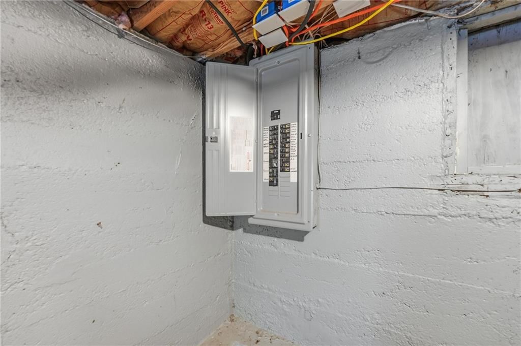 8310 Wayne Avenue — photo 34