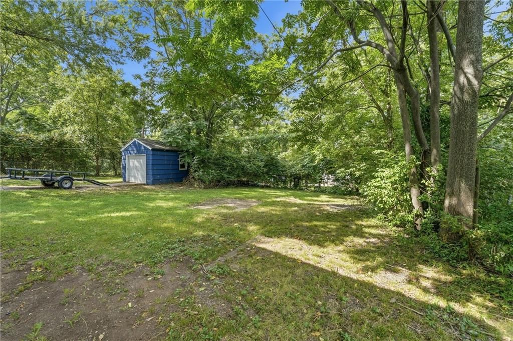 8310 Wayne Avenue — photo 37
