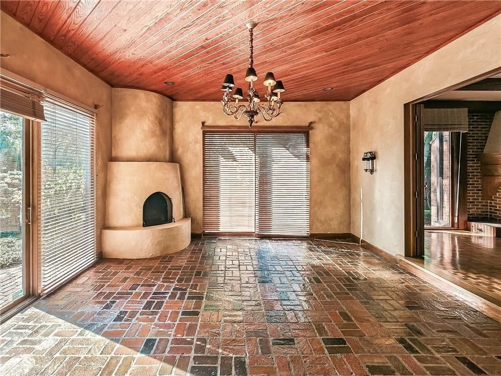 1235 W 64th Street — photo 30
