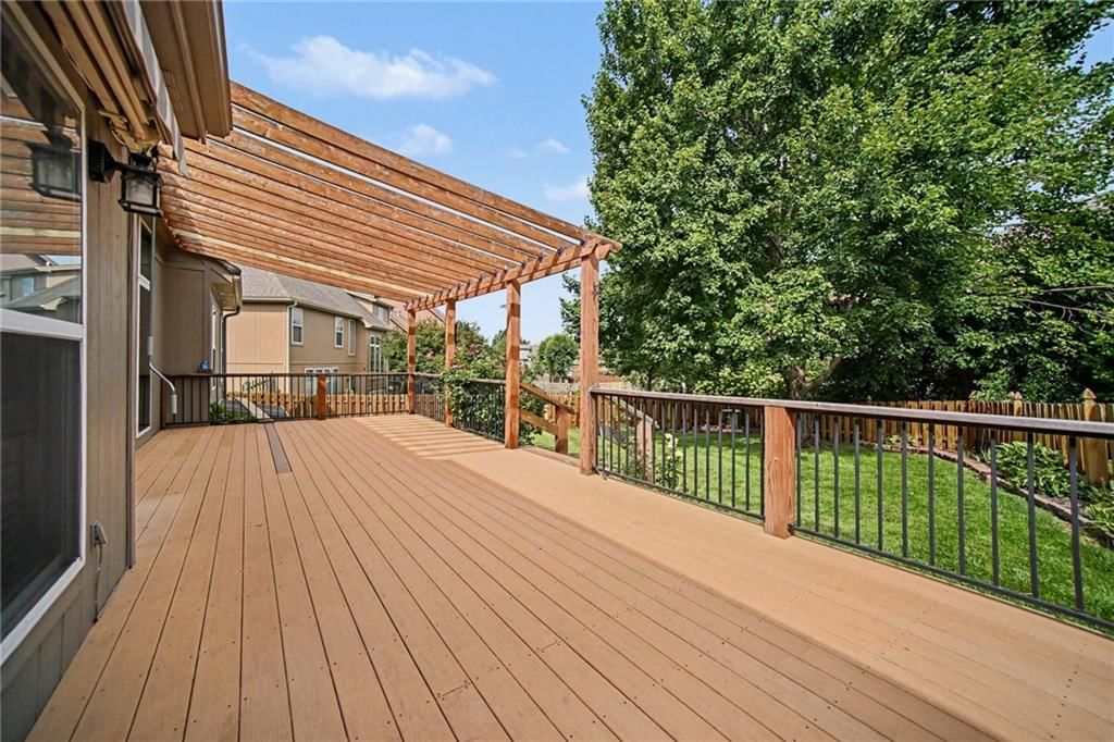 3120 NE 90th Terrace — photo 32