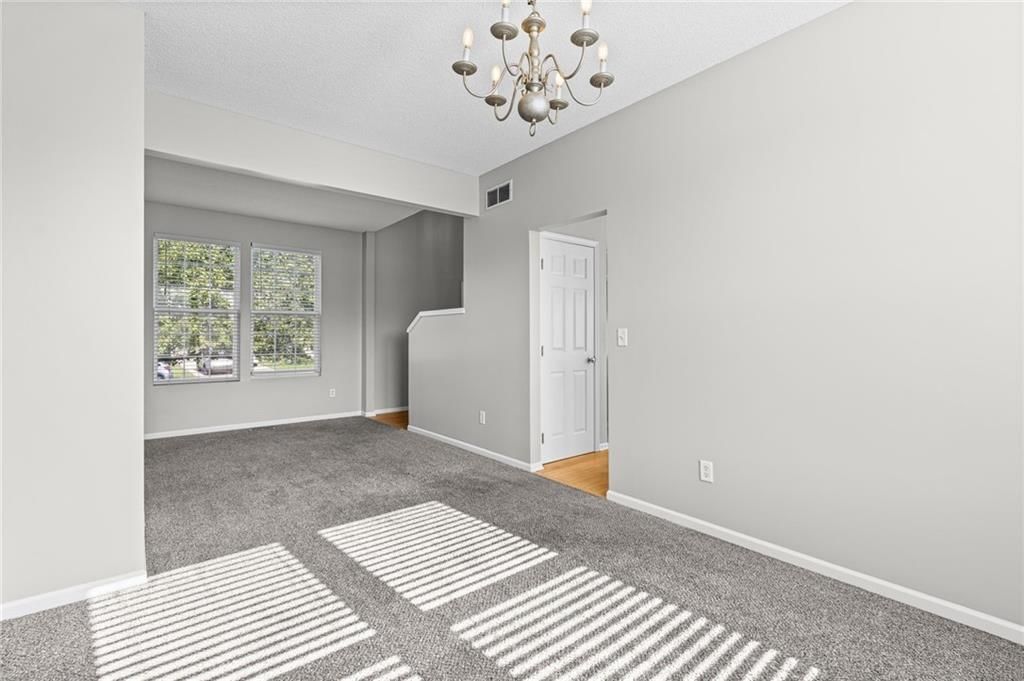 1807 W Fredrickson Drive — photo 6
