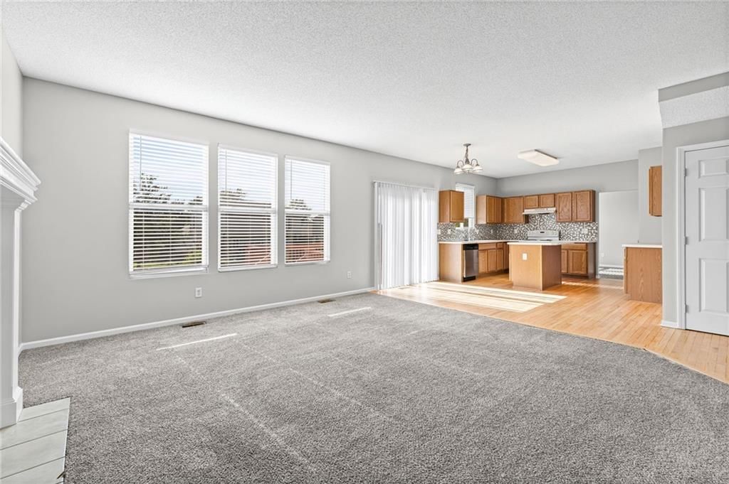 1807 W Fredrickson Drive — photo 11