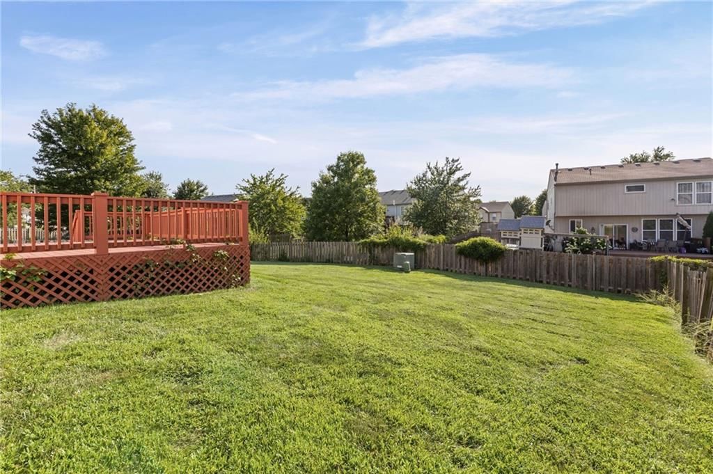 1807 W Fredrickson Drive — photo 29
