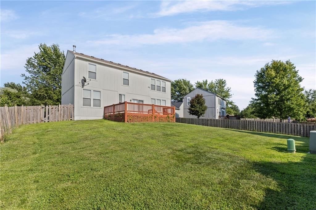 1807 W Fredrickson Drive — photo 30