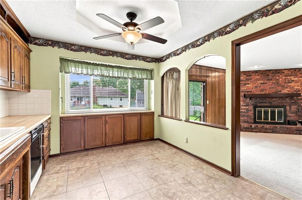 11017 Jackson Avenue — photo 20