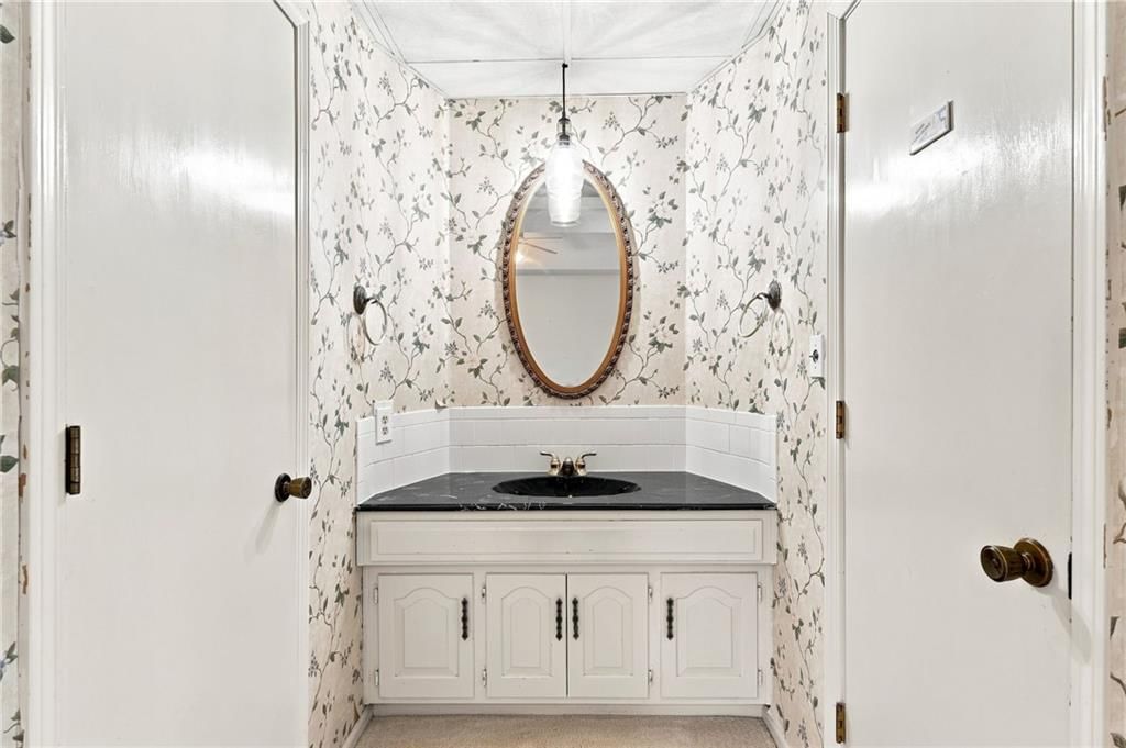 11017 Jackson Avenue — photo 30