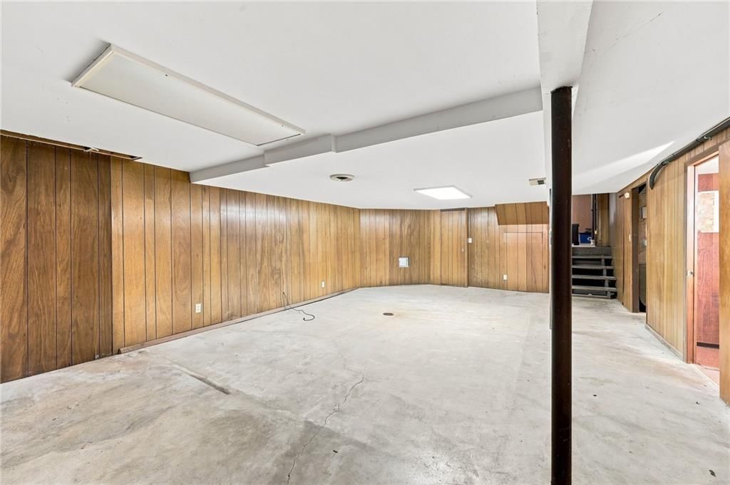11017 Jackson Avenue — photo 38