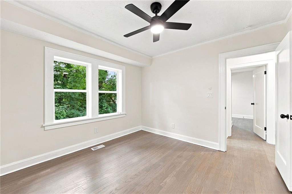 201 W 81st Terrace — photo 39