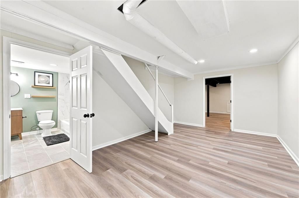 201 W 81st Terrace — photo 48
