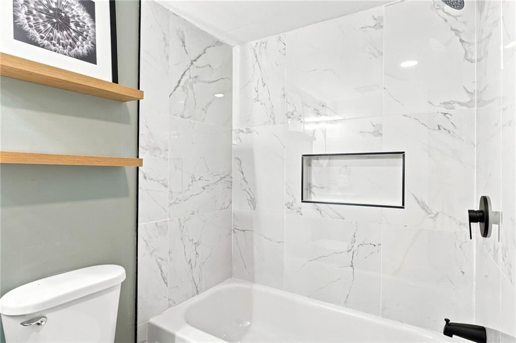 201 W 81st Terrace — photo 51
