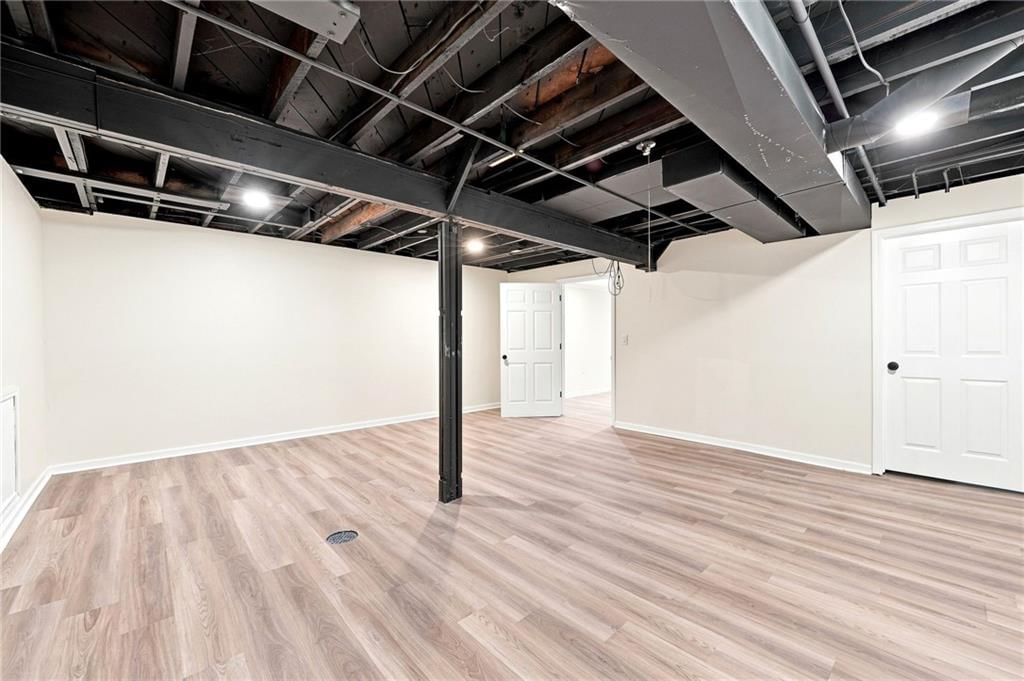 201 W 81st Terrace — photo 55