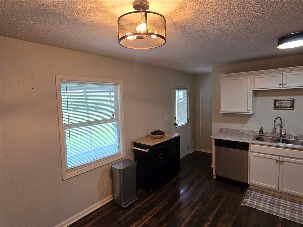 317 N Cochise Drive — photo 16