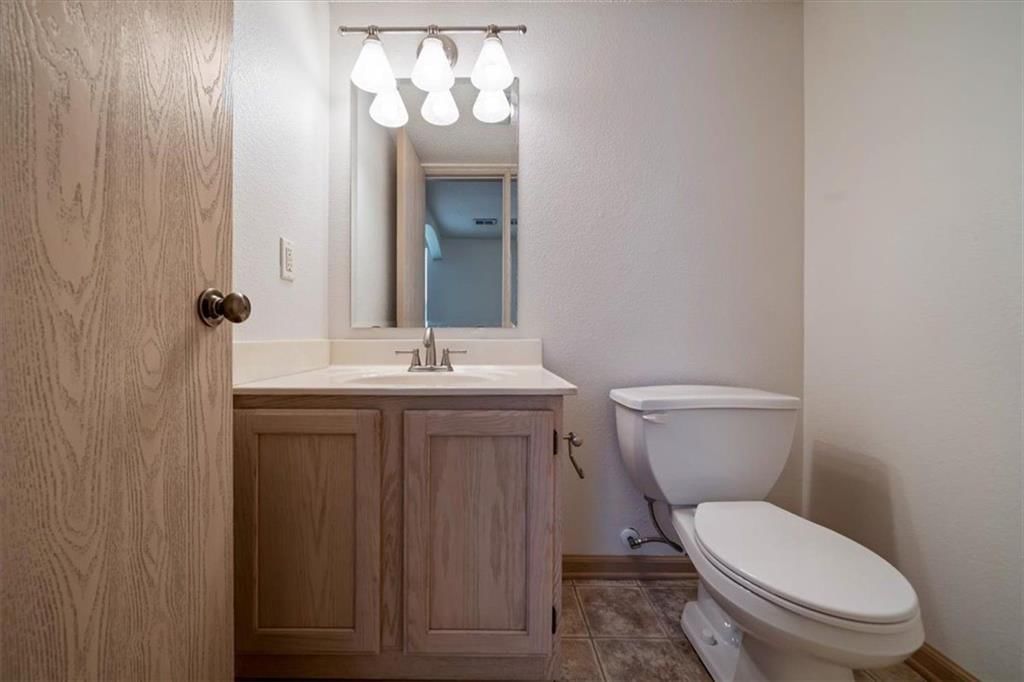 Photo 6 of 25 - 5696 NW Plantation Lane #174 A, Lee's Summit, MO 64064