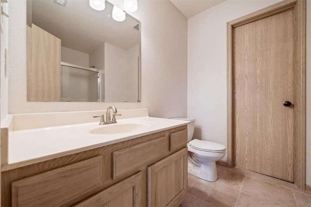 Photo 21 of 25, 5696 NW Plantation Lane #174 A, Lee's Summit, MO 64064