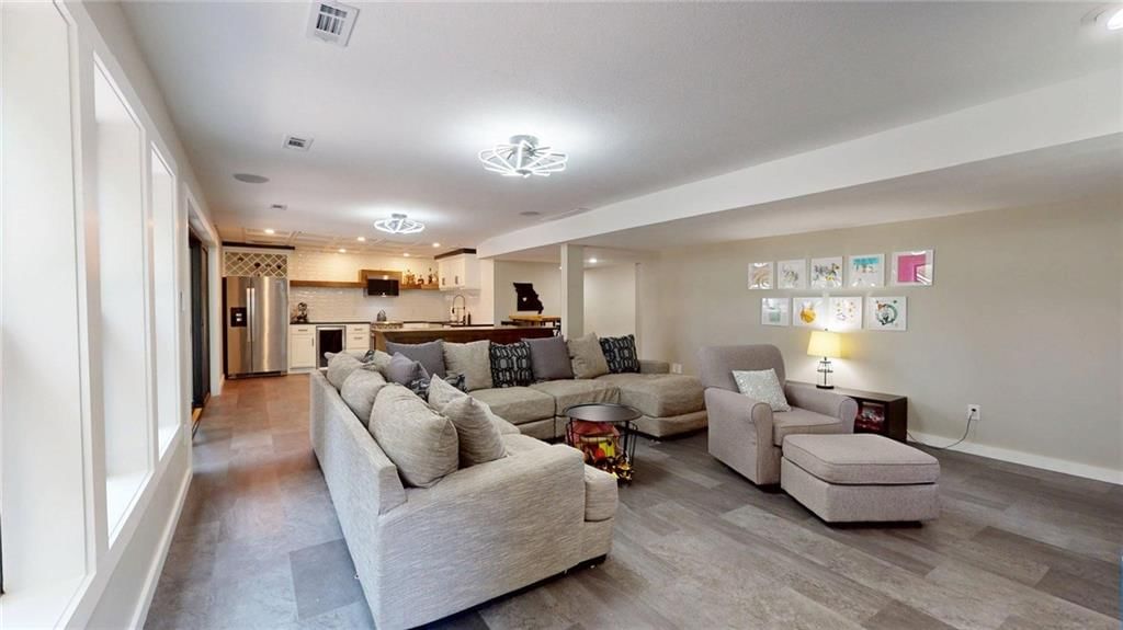 2045 Twin Pines Drive — photo 28