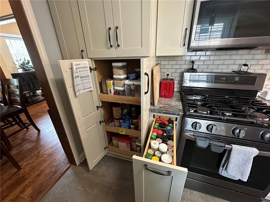 6440 Greenwood Street — photo 26