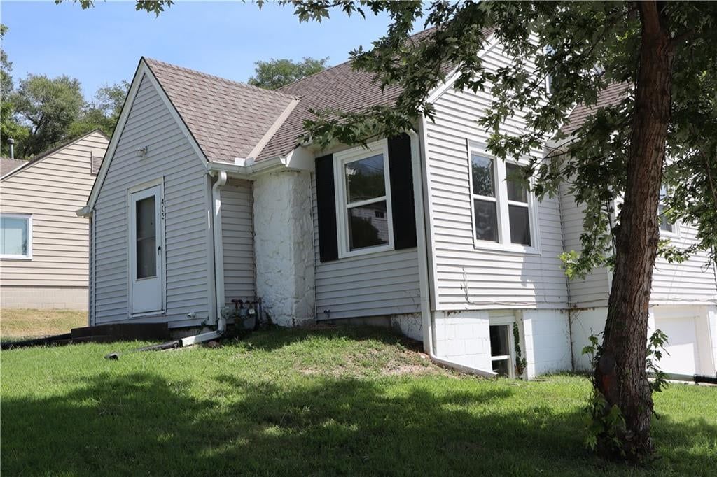 403 NE 41st Street, Kansas City, MO