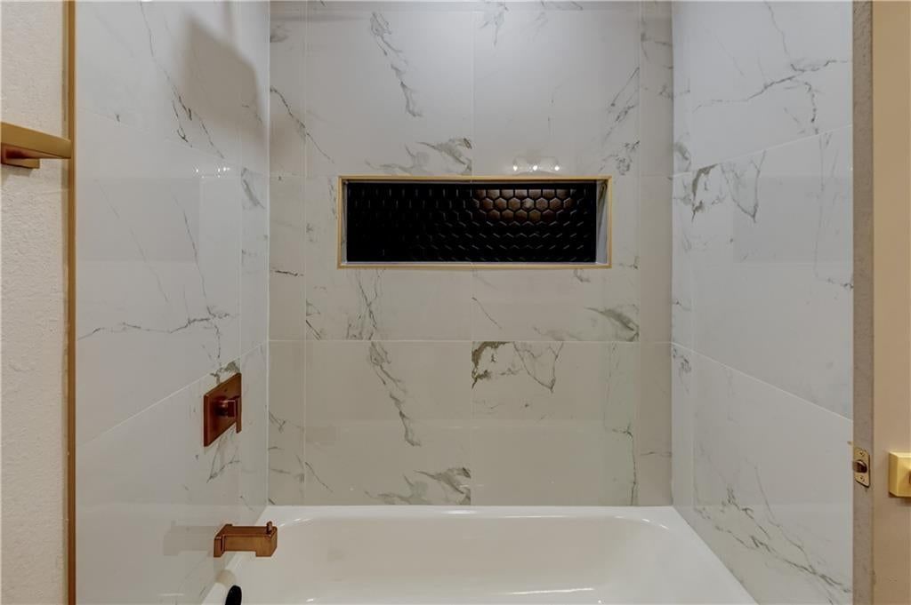 6213 Tauromee Avenue — photo 15