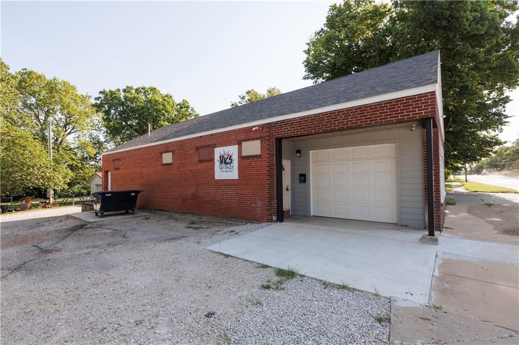421 Washington Street, Fredonia, KS