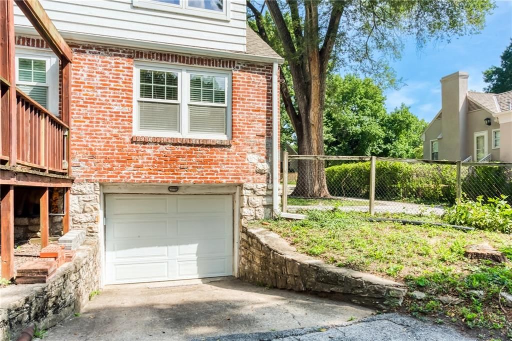 8309 W 60 Street — photo 30