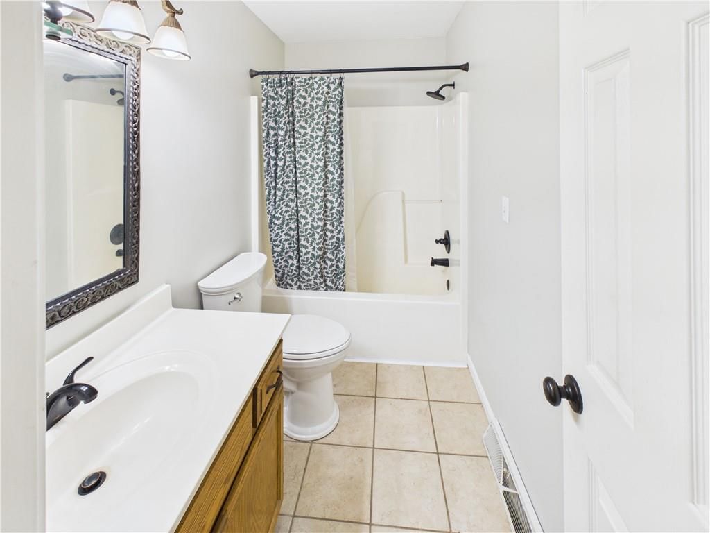 1407 Woodlawn Drive — photo 19