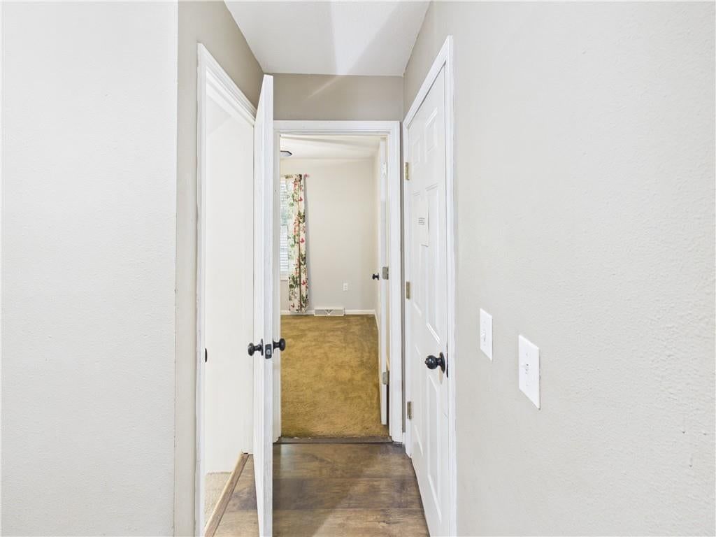 1407 Woodlawn Drive — photo 28