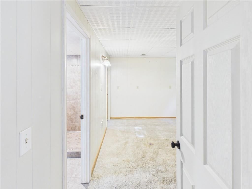 1407 Woodlawn Drive — photo 34