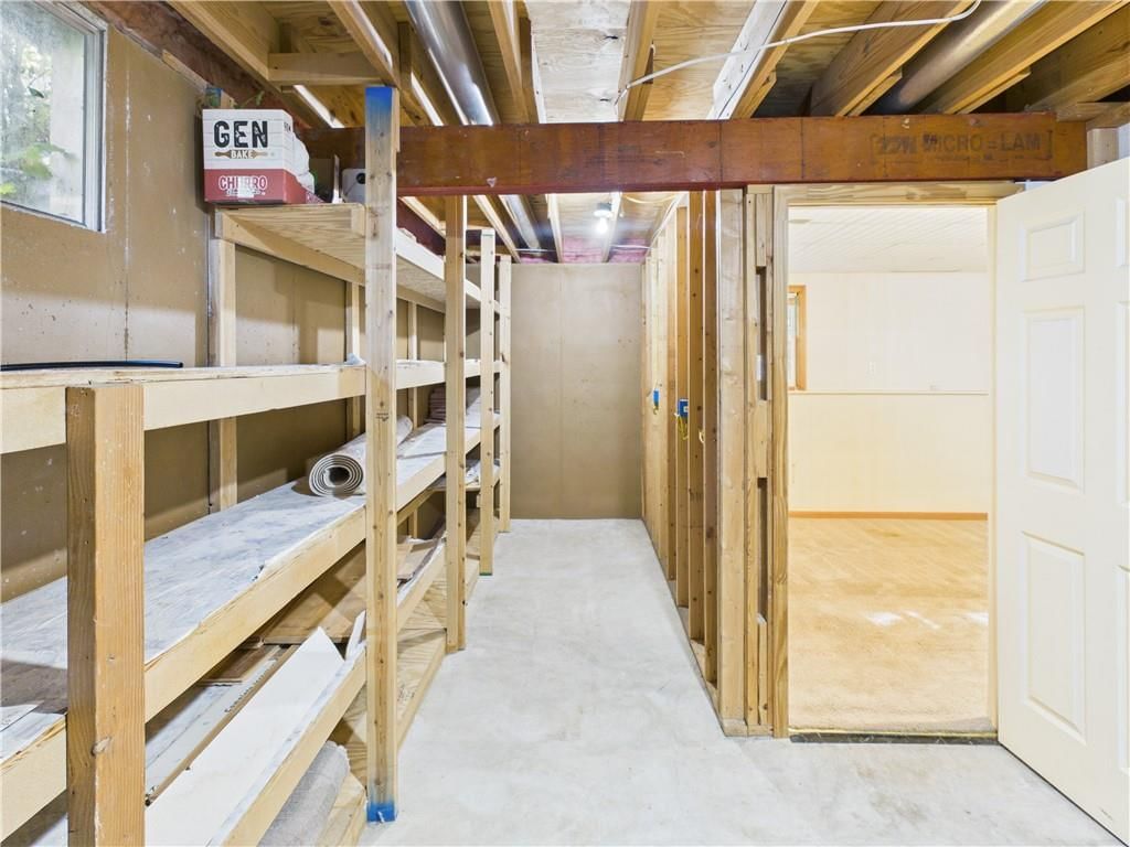 1407 Woodlawn Drive — photo 39